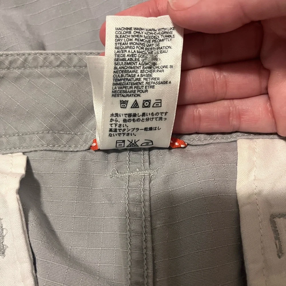 The‎ North Face rip stop cotton gray shorts women’s 6 tall